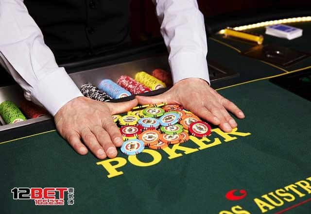 Chiến Lược Chơi Poker 12Bet: Học Cách Đánh Bài Ăn Tiền Như Dân Pro Chiến Lược Chơi Poker 12Bet: Học Cách Đánh Bài Ăn Tiền Như Dân Pro